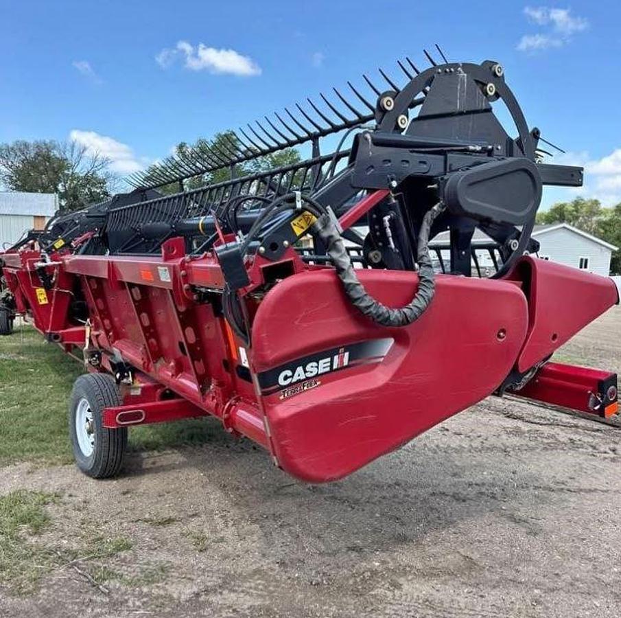 Used 2020 CASE IH 3162 40’ Draper Header