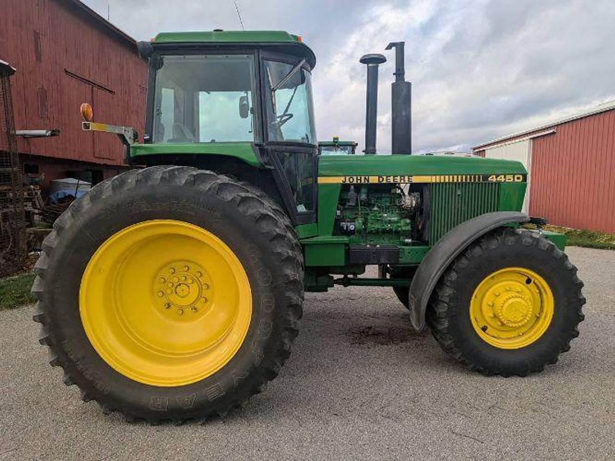 Used 1984 JOHN DEERE 4450