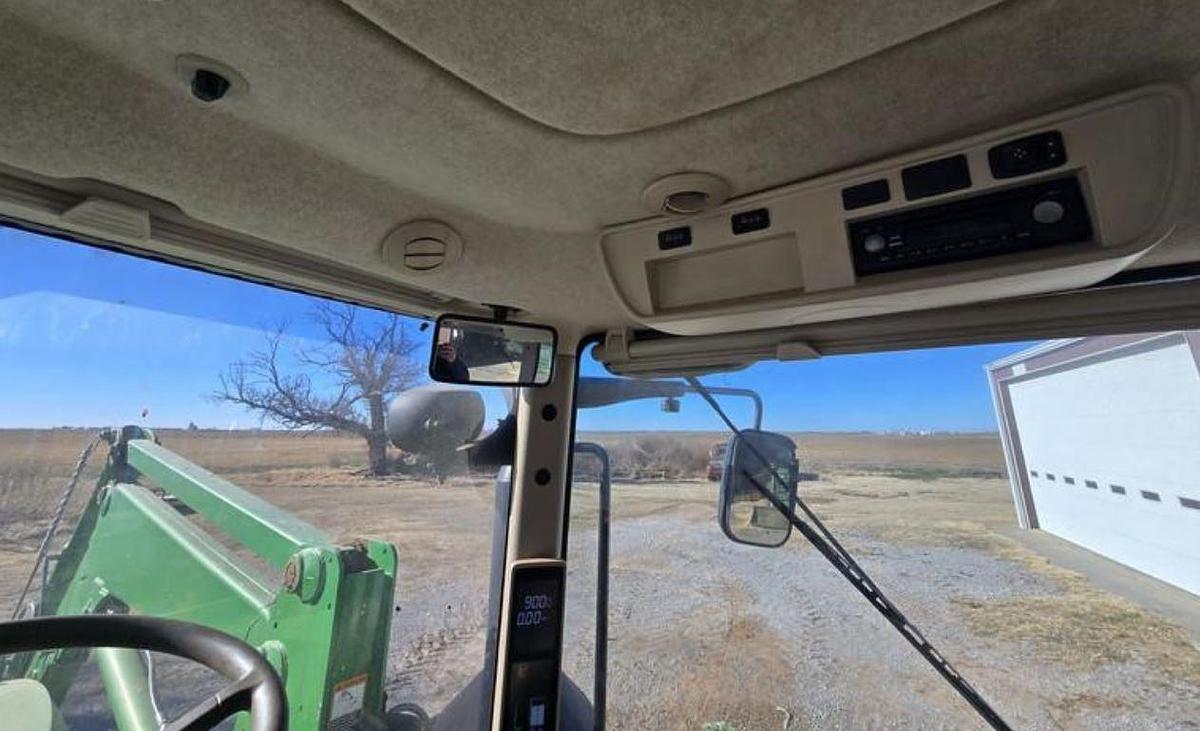 Used 2016 JOHN DEERE 7230R