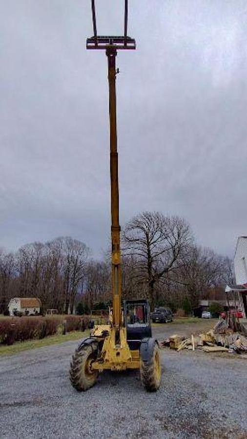 Used 2002 CATERPILLAR TH63