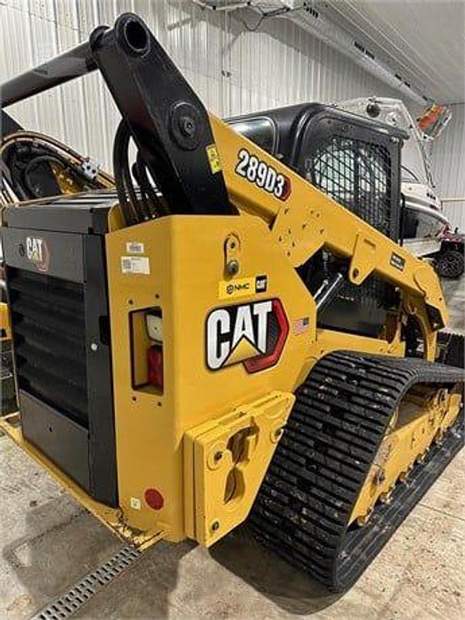 Used 2021 CATERPILLAR 289 D3
