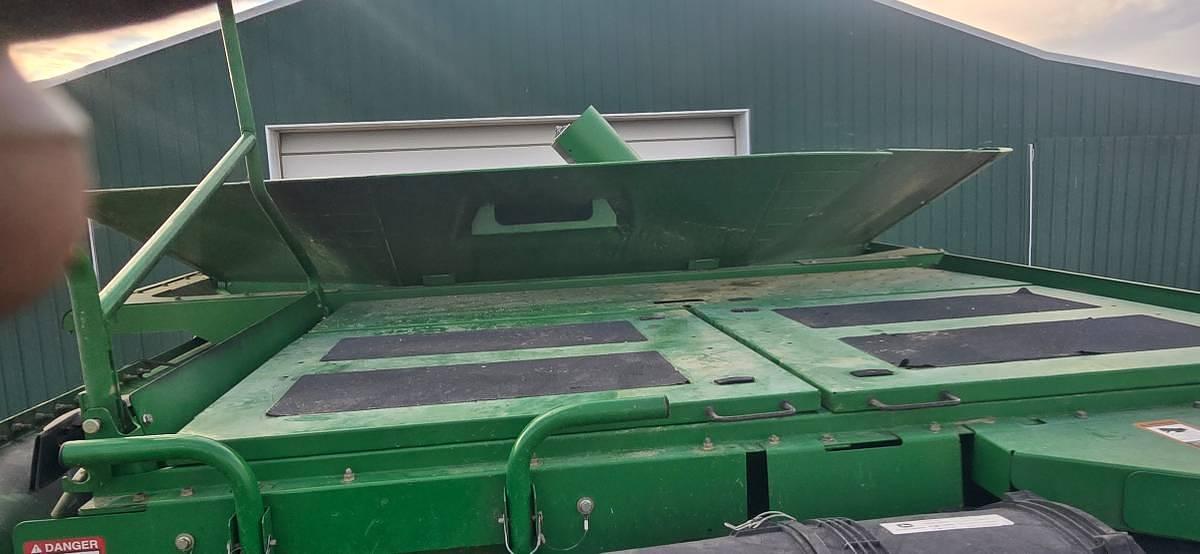 Used 2007 John Deere 9760 STS Combine