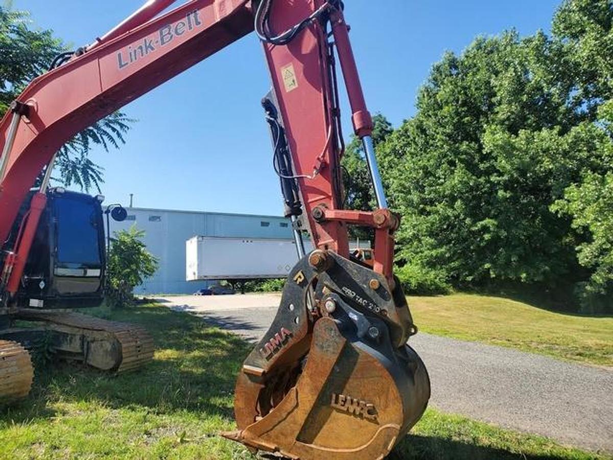 Used 2018 Link-Belt 210 X4