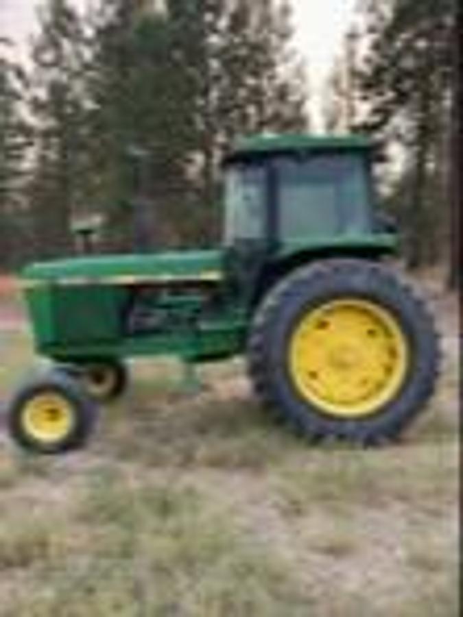 Used 1981 John Deere 4240 Tractor