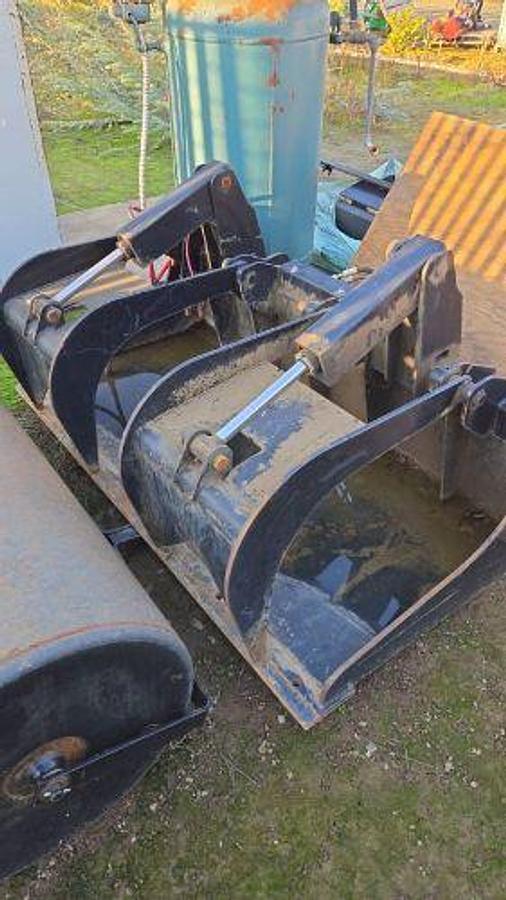 Used 2018 NEW HOLLAND Workmaster 70