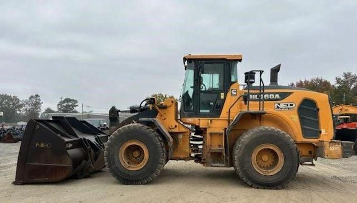 Used 2022 Hyundai HL960A