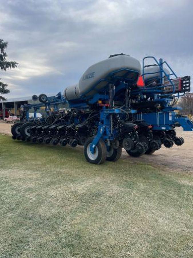 Used 2022 Kinzie 4905