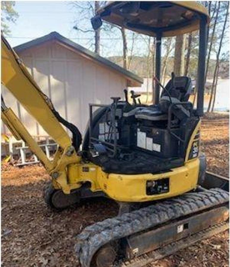 Used 2015 KOMATSU PC35MR-3