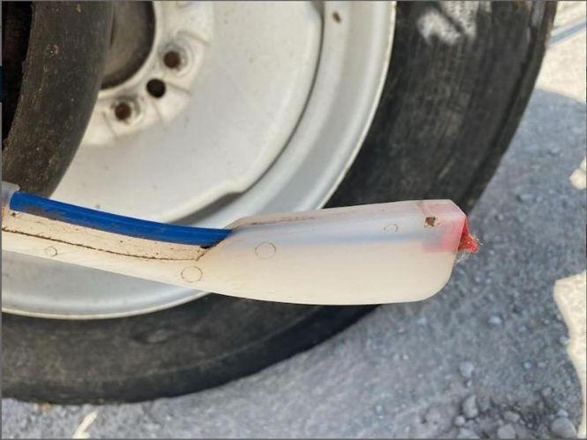 Used 2013 WHITE 8816