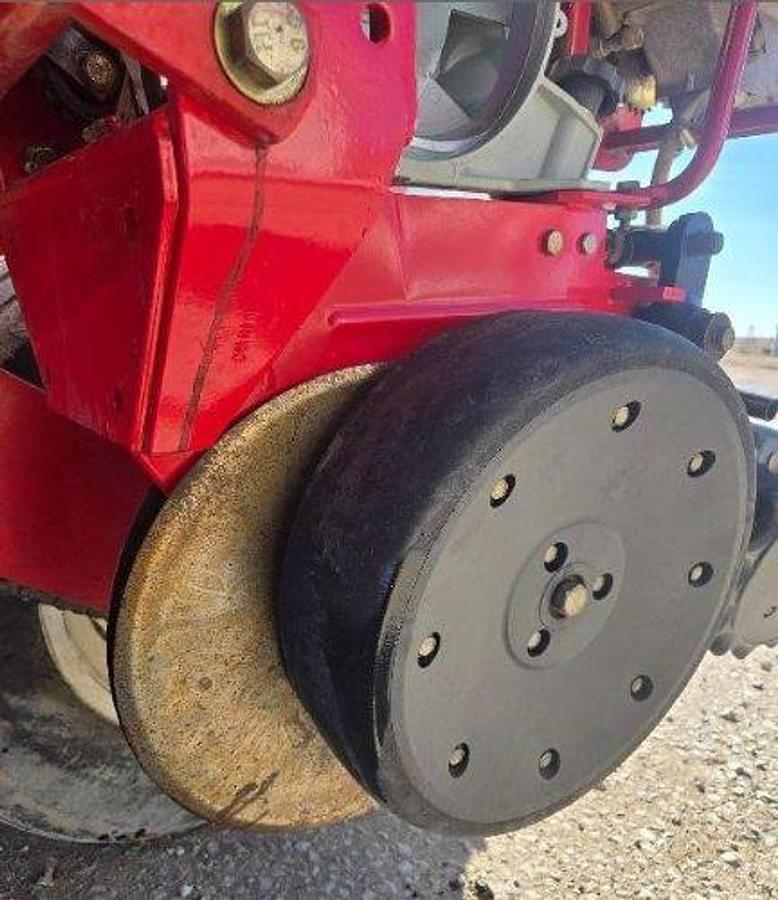 Used 2007 WHITE 8200