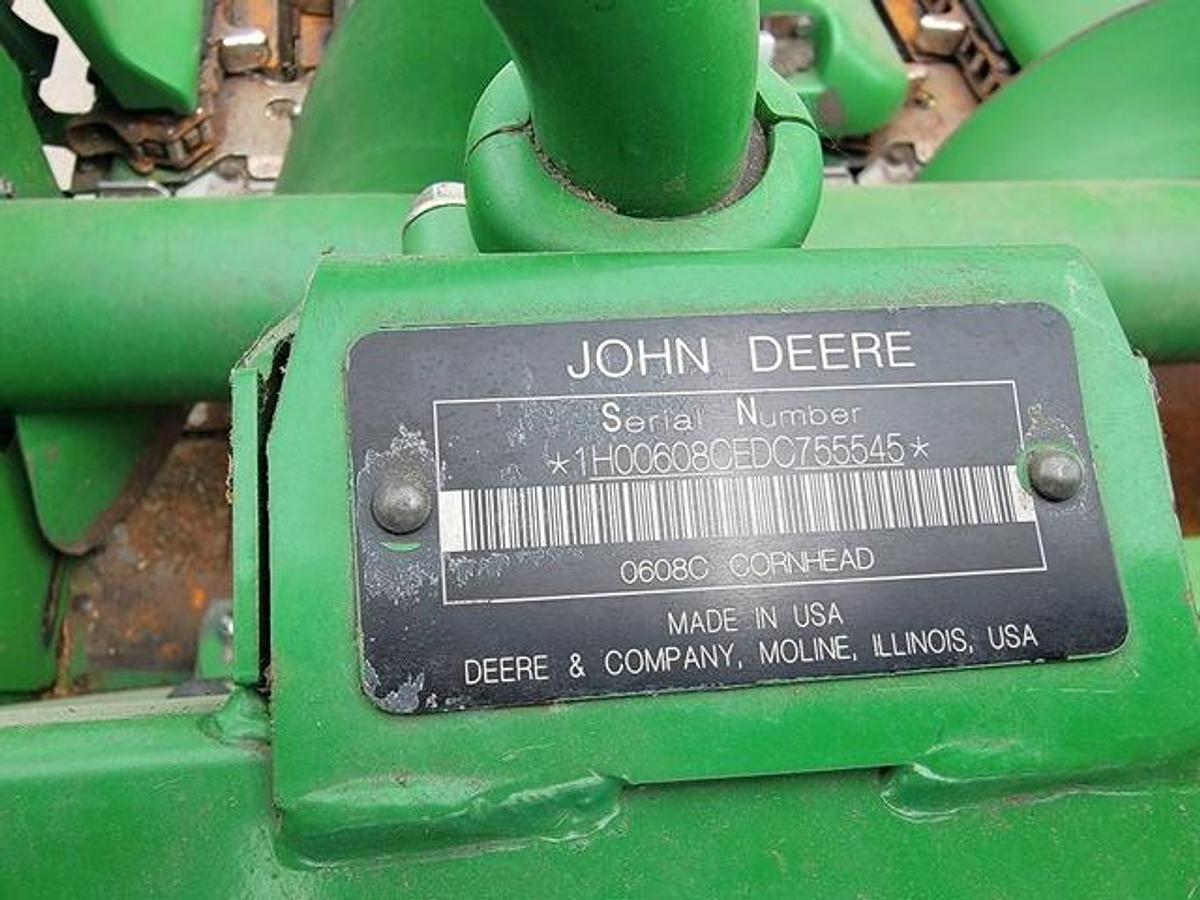 Used 2013 John Deere 608C Chopping Corn Head