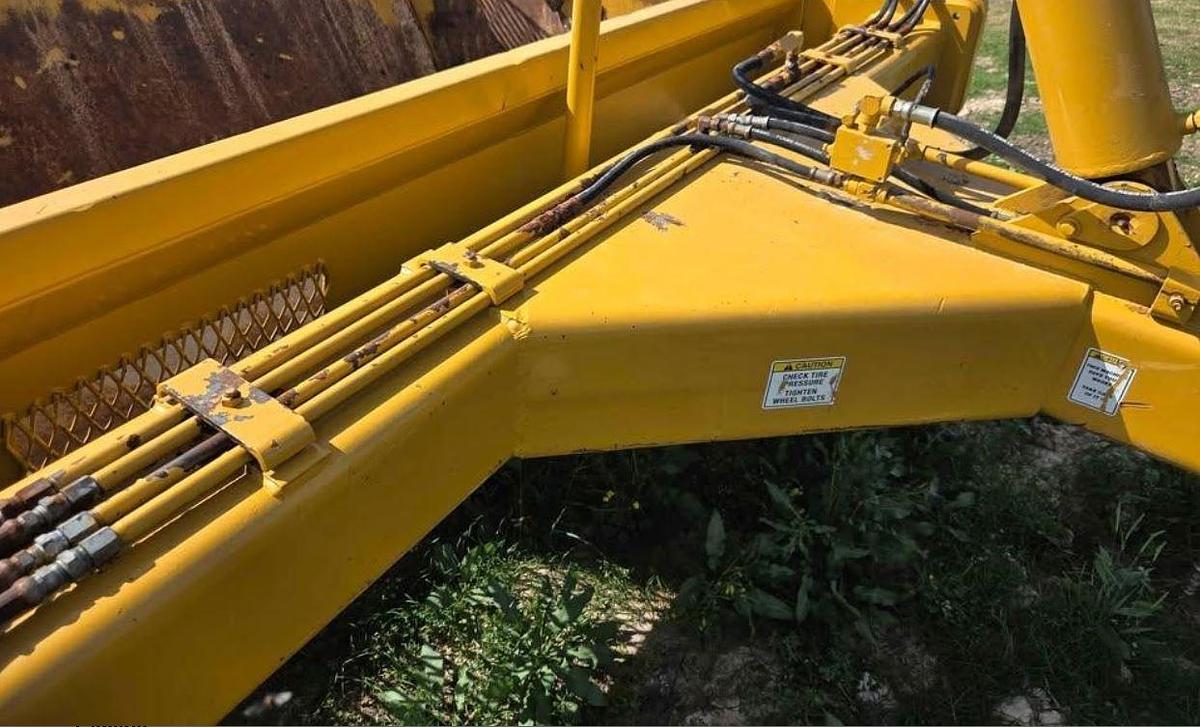 Used 2000 Reynolds 14E10.5 Scraper Ejector