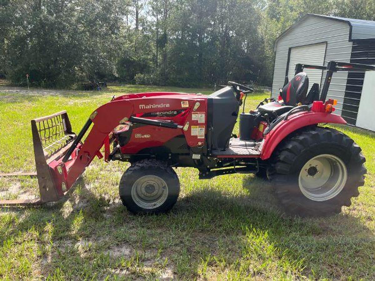 Used 2021 Mahindra 1640