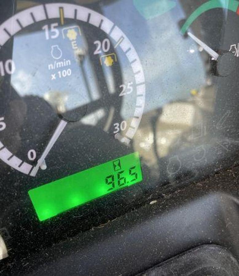 Used 2022 John Deere 5075E