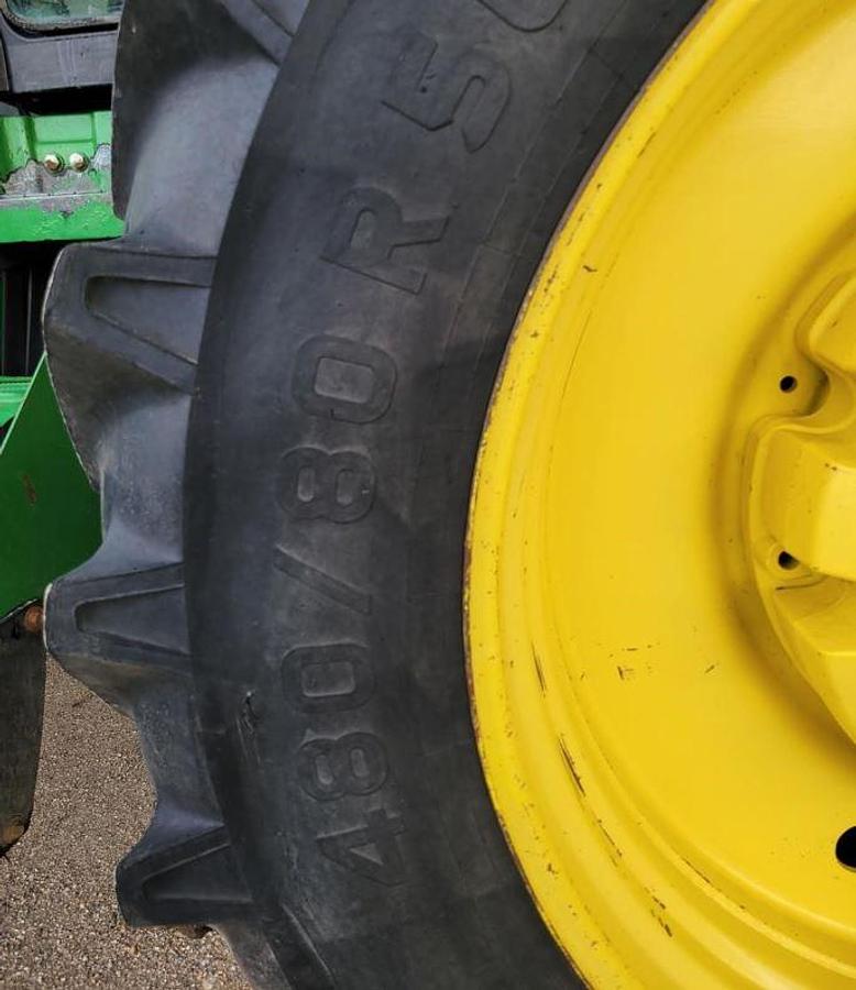 Used 2013 JOHN DEERE 8335R Tractor