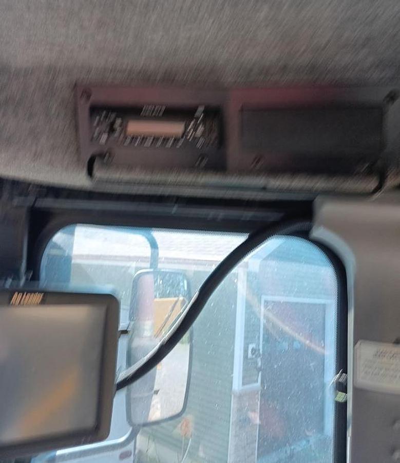 Used 2009 AG-CHEM ROGATOR 1386 Self Propelled Sprayer