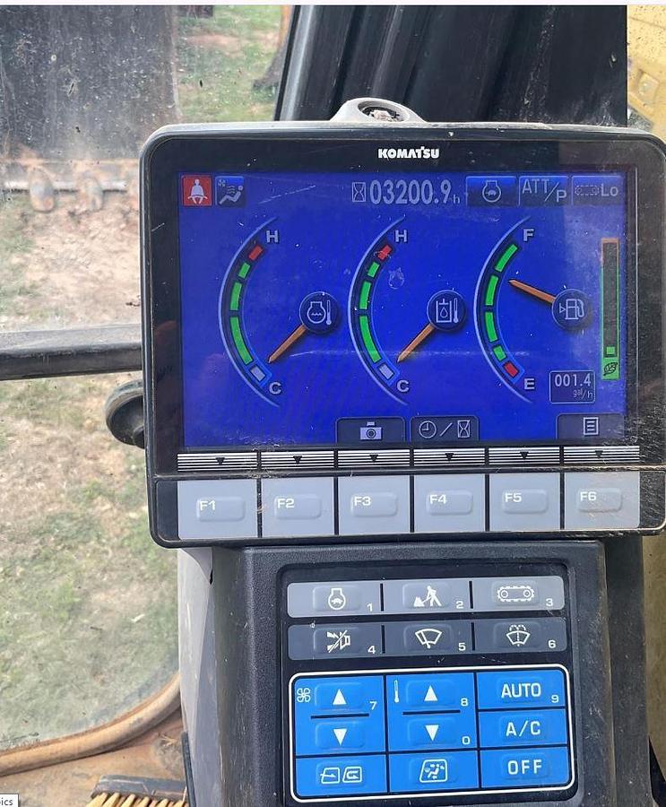 Used 2018 Komatsu PC170 LC-10