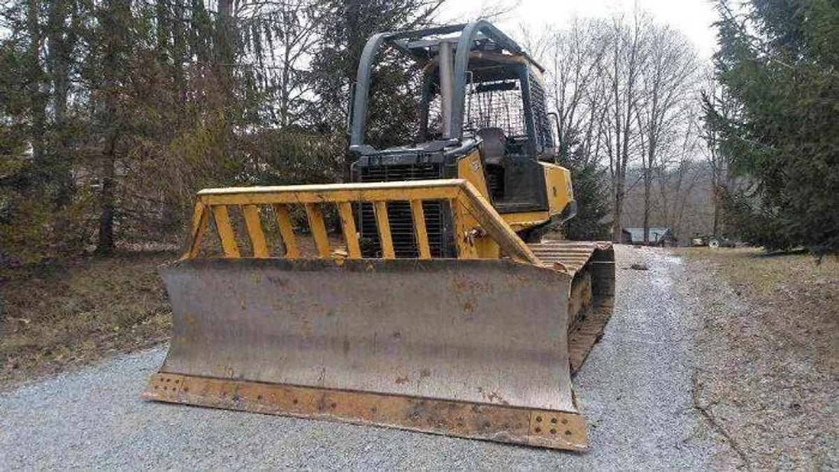 Used 2008 JOHN DEERE 700J LGP