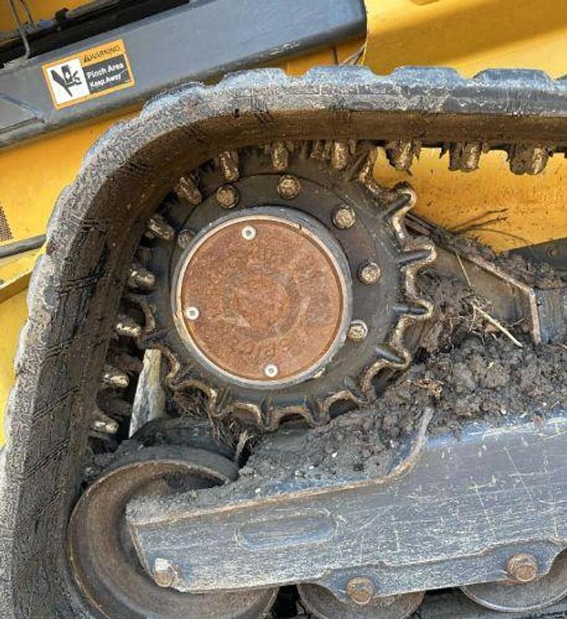 Used 2019 JOHN DEERE 331G