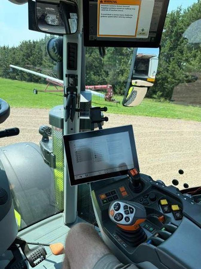 Used 2025 CLAAS AXION 960