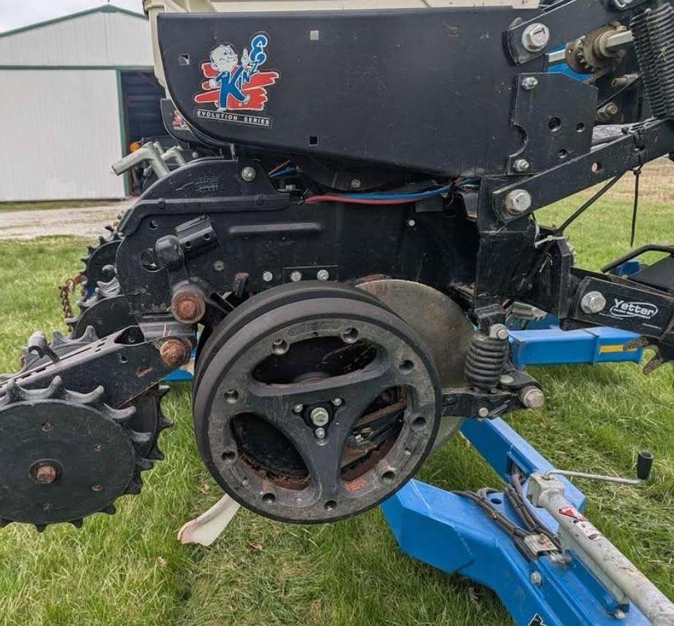 Used 2014 Kinze 3500