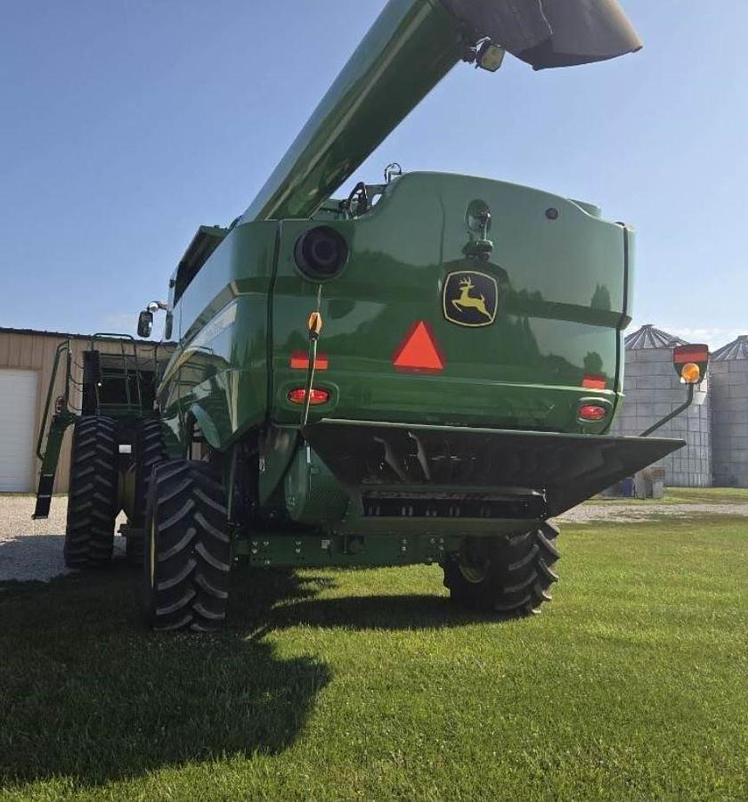 Used 2022 John Deere S770 Combine