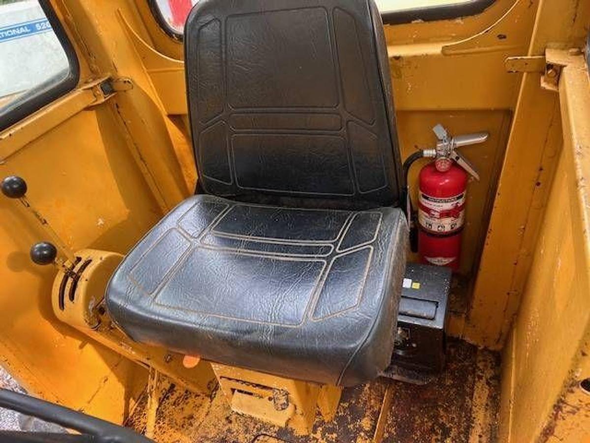 Used Unknown JOHN DEERE 5045E 570A