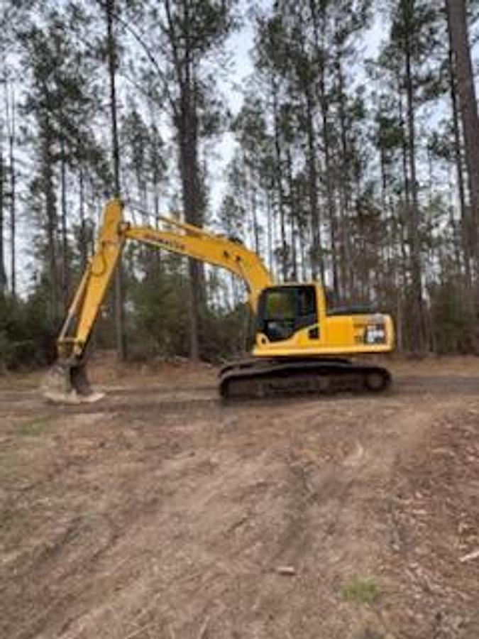 Used 2009 KOMATSU PC-200 Excavator