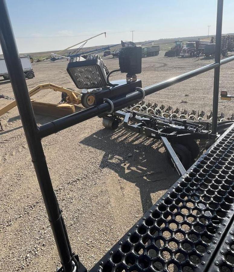 Used 2024 SEEDMASTER ULTRA SR Air Seeder