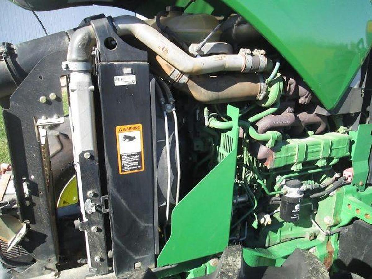 Used 2013 JOHN DEERE 5100M