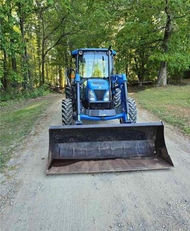 Used 2006 NEW HOLLAND TN75DA