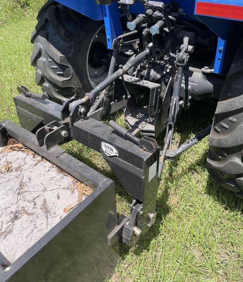 Used 2015 NEW HOLLAND T4.75