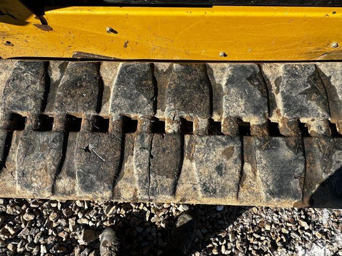 Used 2017 CATERPILLAR 289D