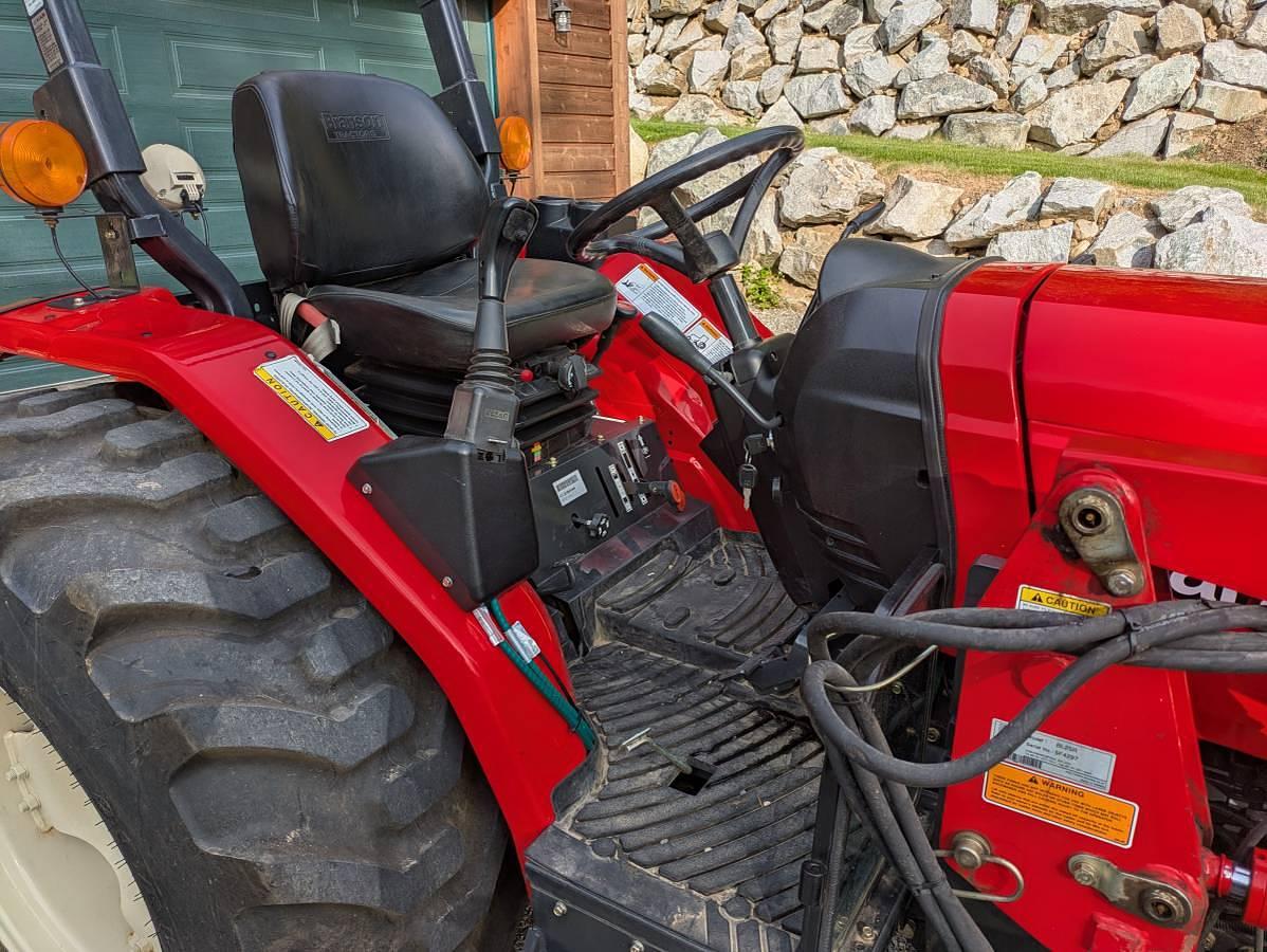 Used 2017 Branson 4520R w/ BL25R Loader