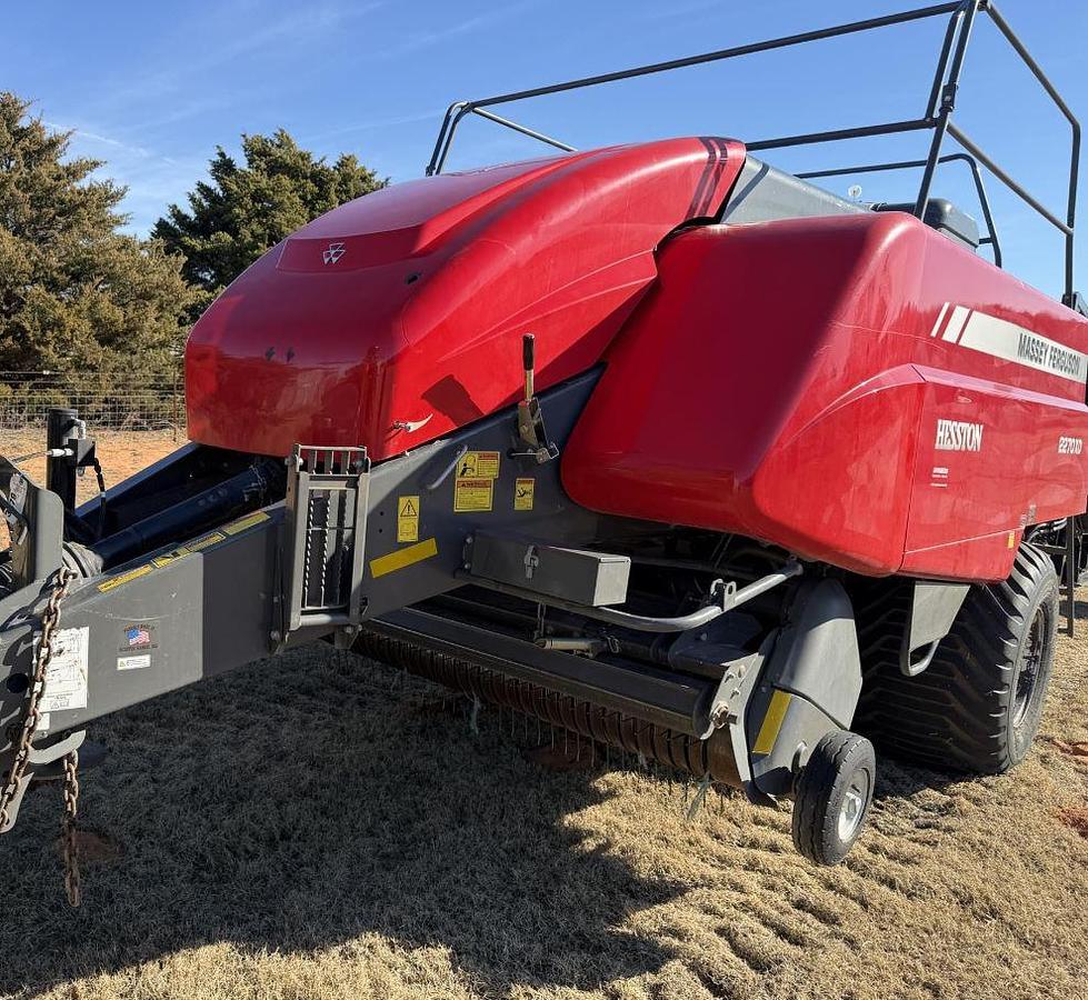 Used 2020 Masseey Ferguson 2270