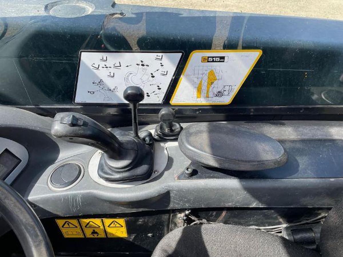 Used 2010 JCB 515-40