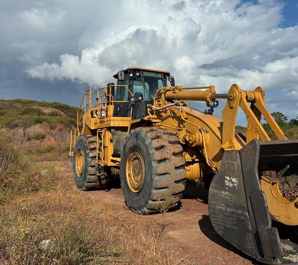 Used 2011 CATERPILLAR 988H Wheel Loader