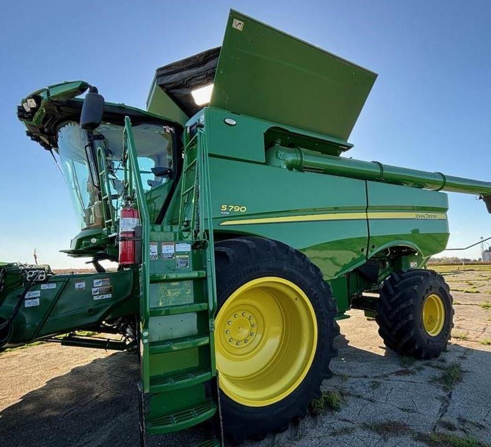 Used 2019 John Deere S790