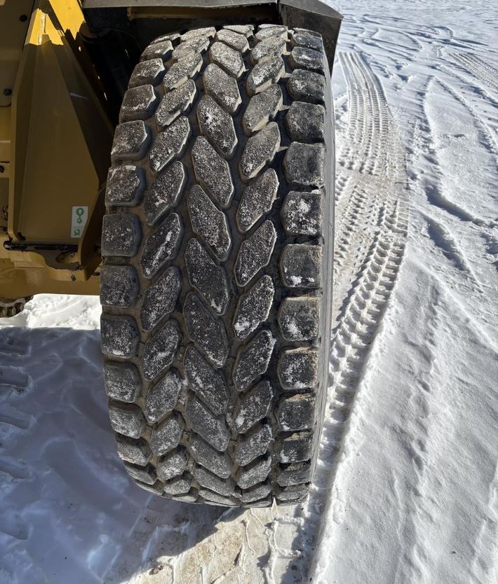 Used 2021 CATERPILLAR 938M