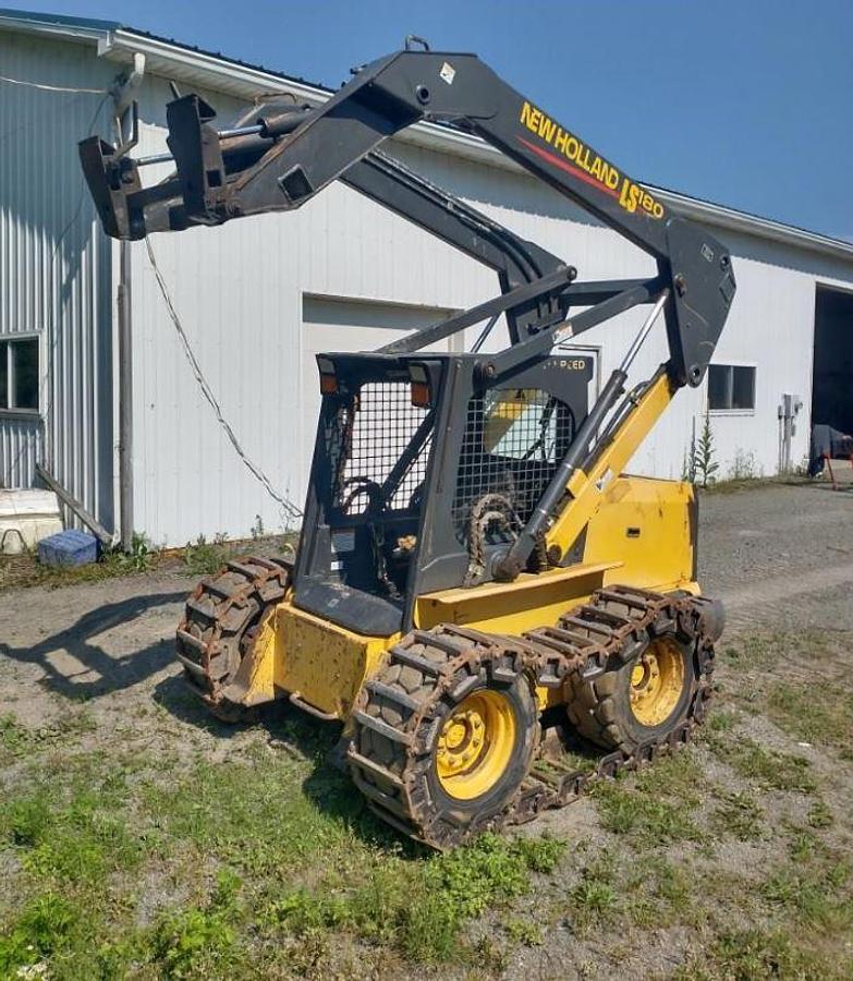 Used 2005 New Holland LS180