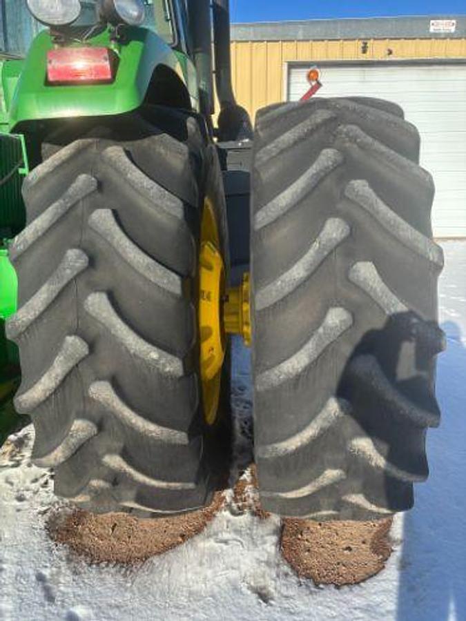 Used 2004 JOHN DEERE 9420