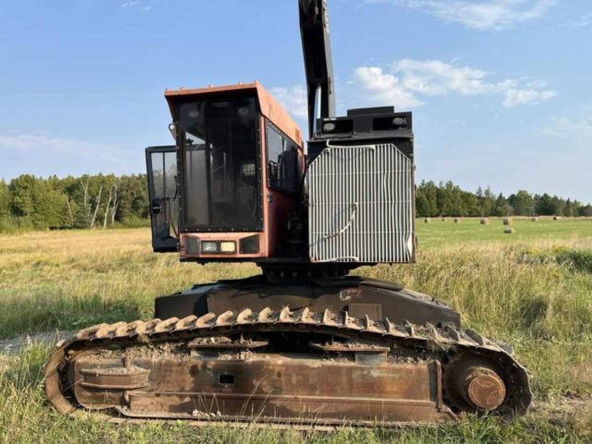 Used 2003 Valmet 530T Harvester w/ 370E Processing Head