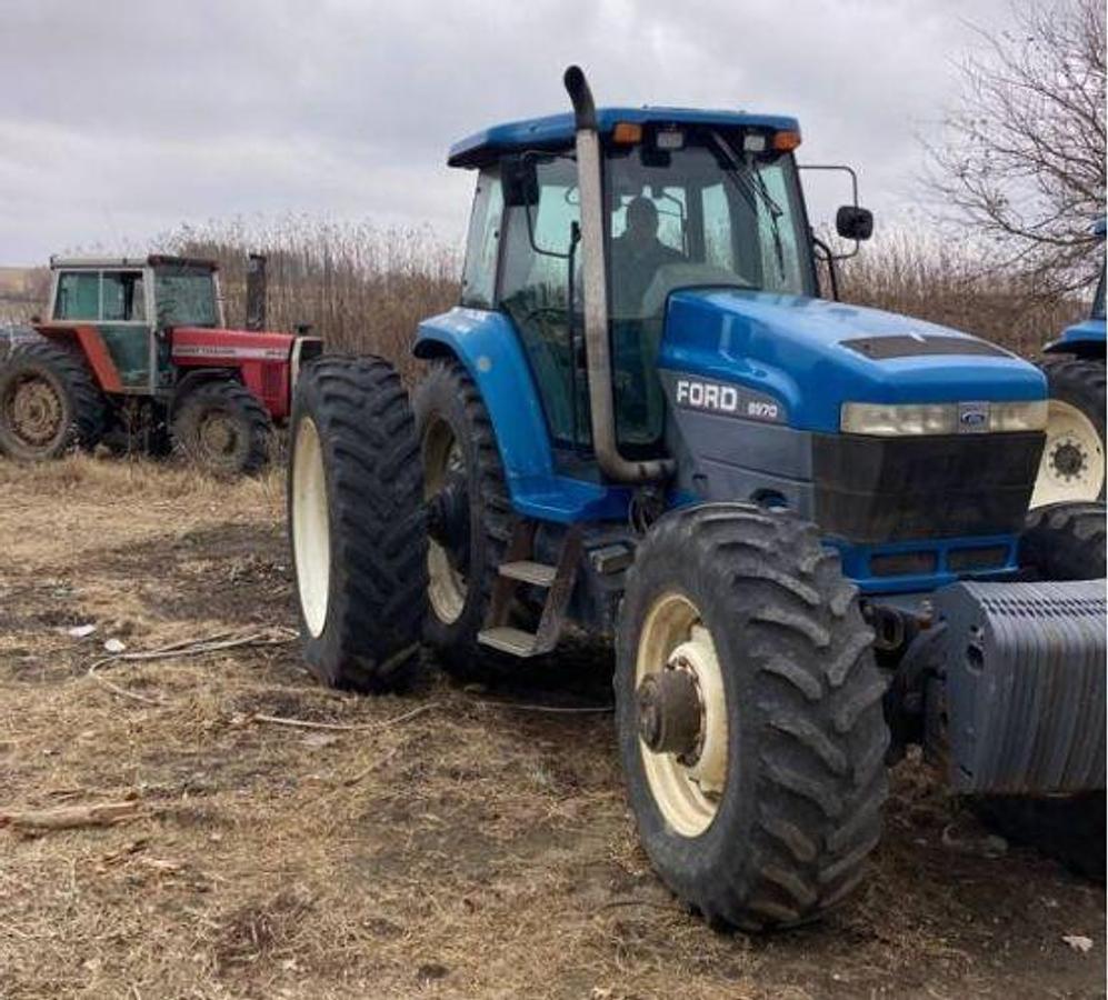 Used 1996 Ford 8970 Tractor