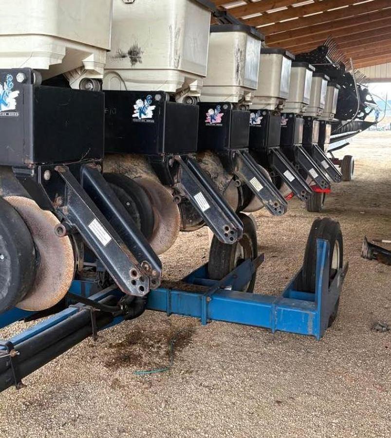 Used 2016 Kinze 3500