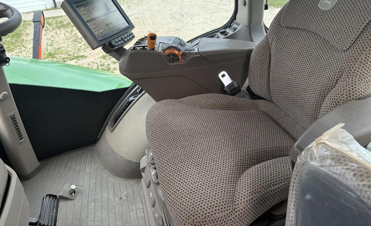 Used 2021 John Deere 9520R