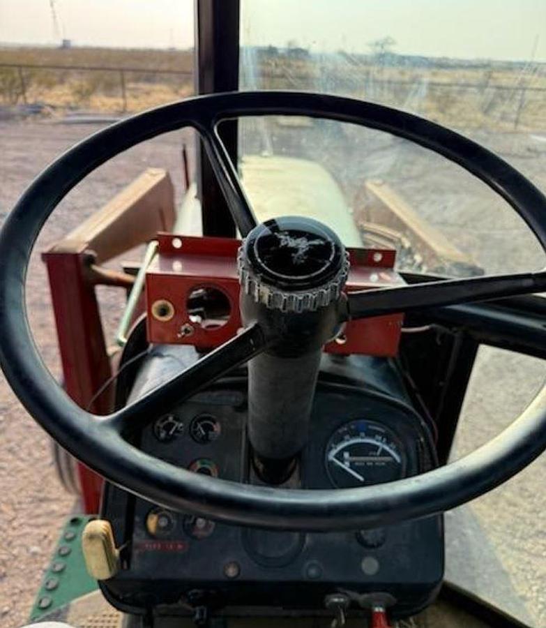 Used 1976 JOHN DEERE 4430