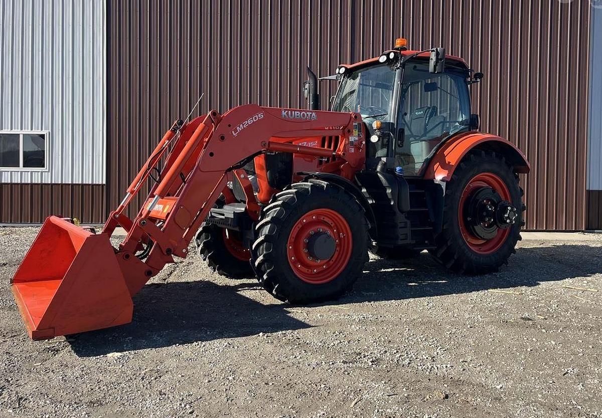 Used 2020 KUBOTA M7-152 Tractor