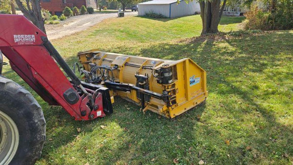 Used 2014 HLA 1016 Blade Box and Snowplow