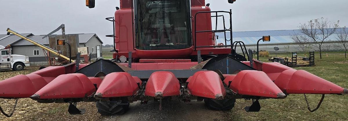 Used 2008 Case IH 2577 Combine