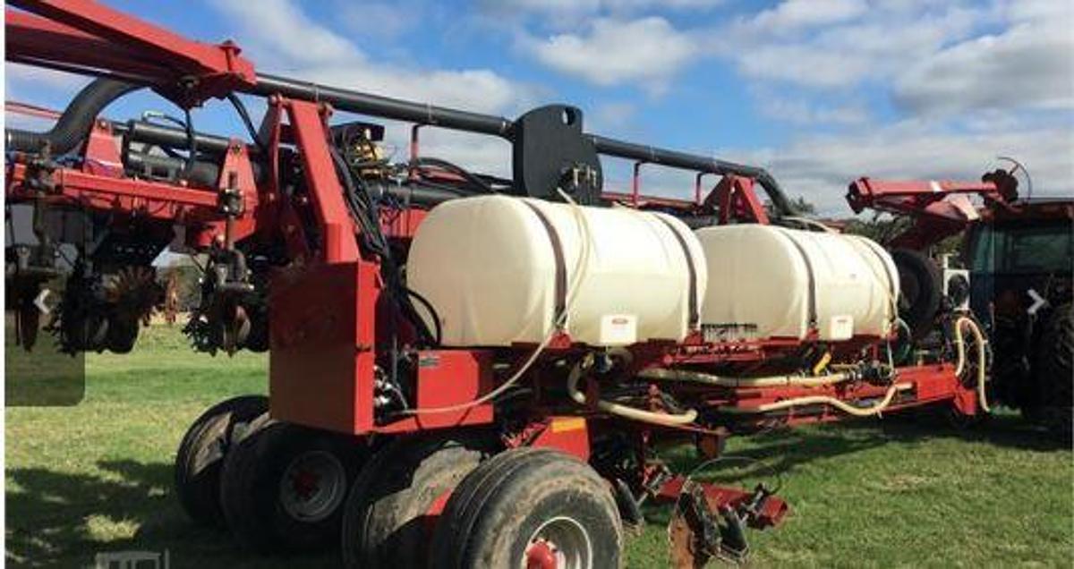 Used 2003 Case IH 1200